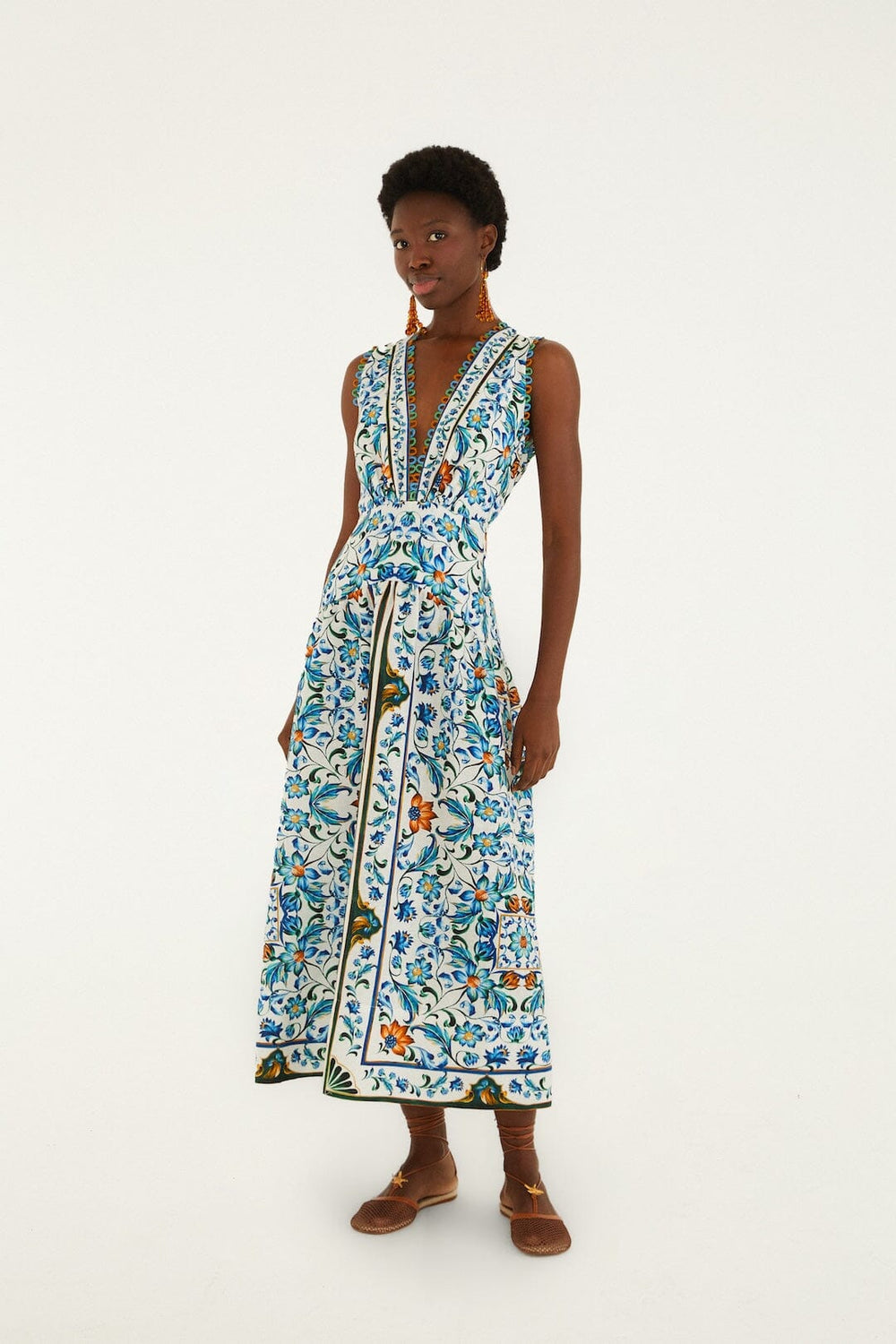 Off-White Flora Tile Scallop Euroflax Premium Linen Maxi Dress - FARM Rio FLORA TILE OFF-WHITE