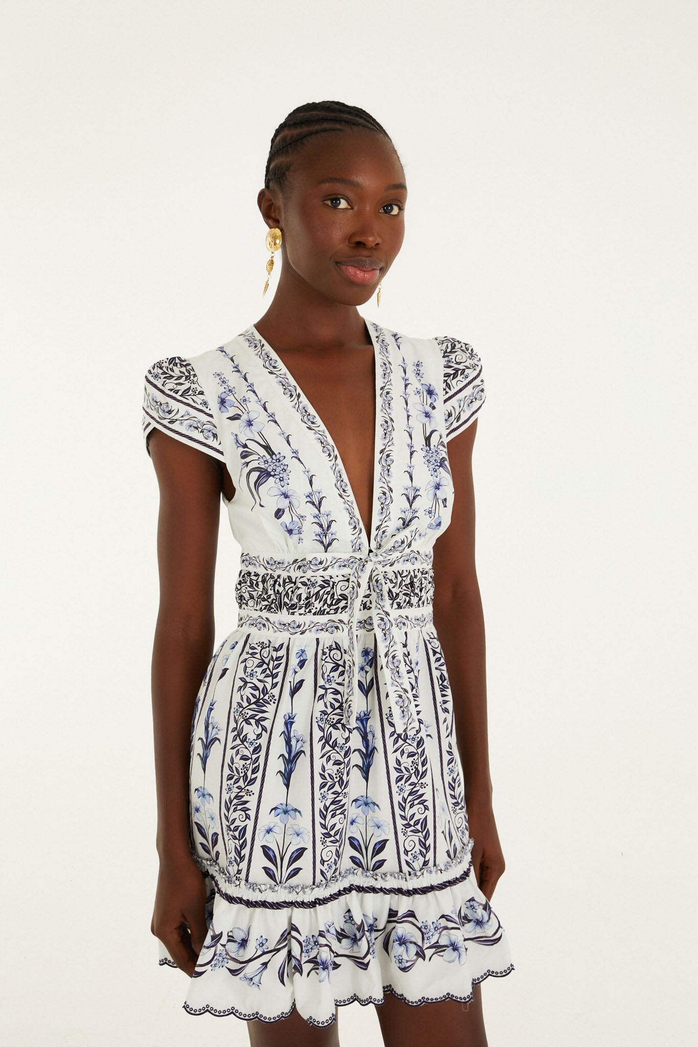 Off-White Flowers Arch Ruffled Mini Dress - FARM Rio FLOWERS ARCH OFF-WHITE
