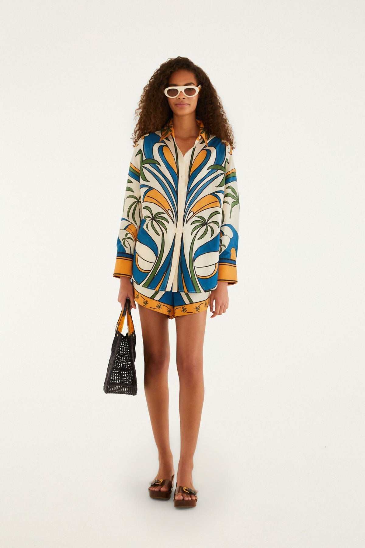 Multicolor Tropical Graphic Drawstring Pockets Shorts - FARM Rio TROPICAL GRAPHIC