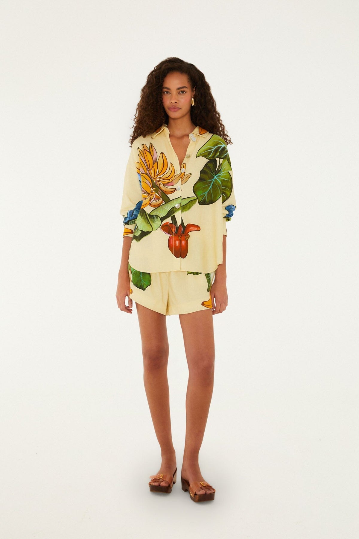 Yellow Banana Grapes Drawstring Lenzing Ecovero Euroflax Shorts - FARM Rio BANANA GRAPES YELLOW