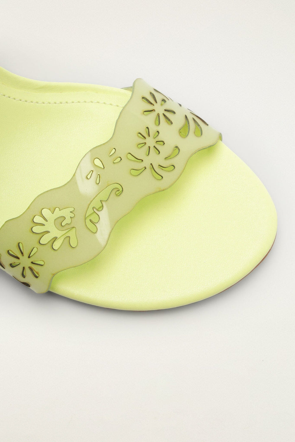 Green Lace Jelly Kitten Heeled Sandal - FARM Rio PEAR GREEN