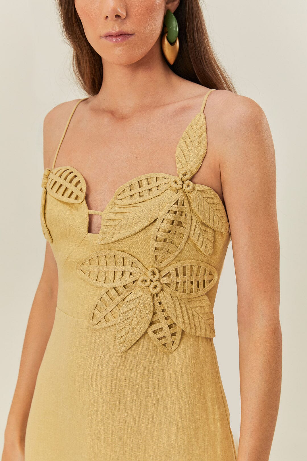 Sand 3D Flower Bodice Midi Dress - FARM Rio SAND