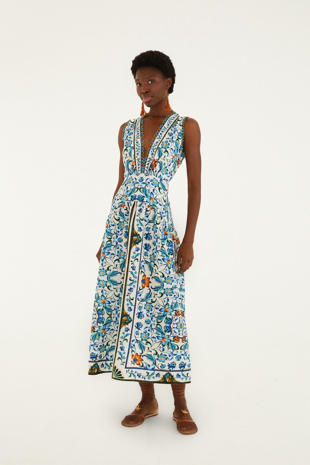 Off-White Flora Tile Scallop Euroflax Premium Linen Maxi Dress - FARM Rio FLORA TILE OFF-WHITE