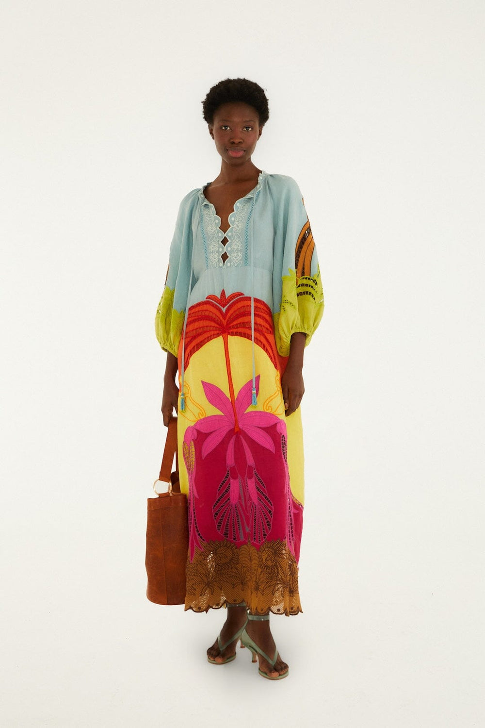Multicolor Usiacuri Embroidered Lenzing Ecovero Euroflax Richelieu Maxi Dress - FARM Rio USIACURI MULTICOLOR