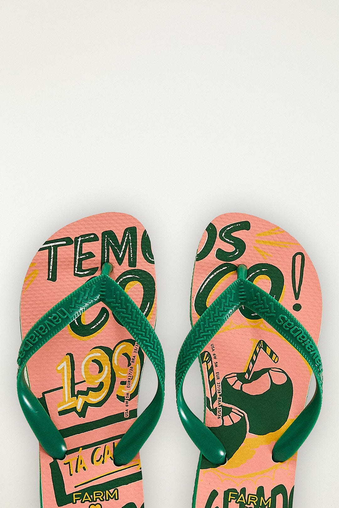 Pink Temos Coco Havaianas Sandals - FARM Rio PINK TEMOS COCO