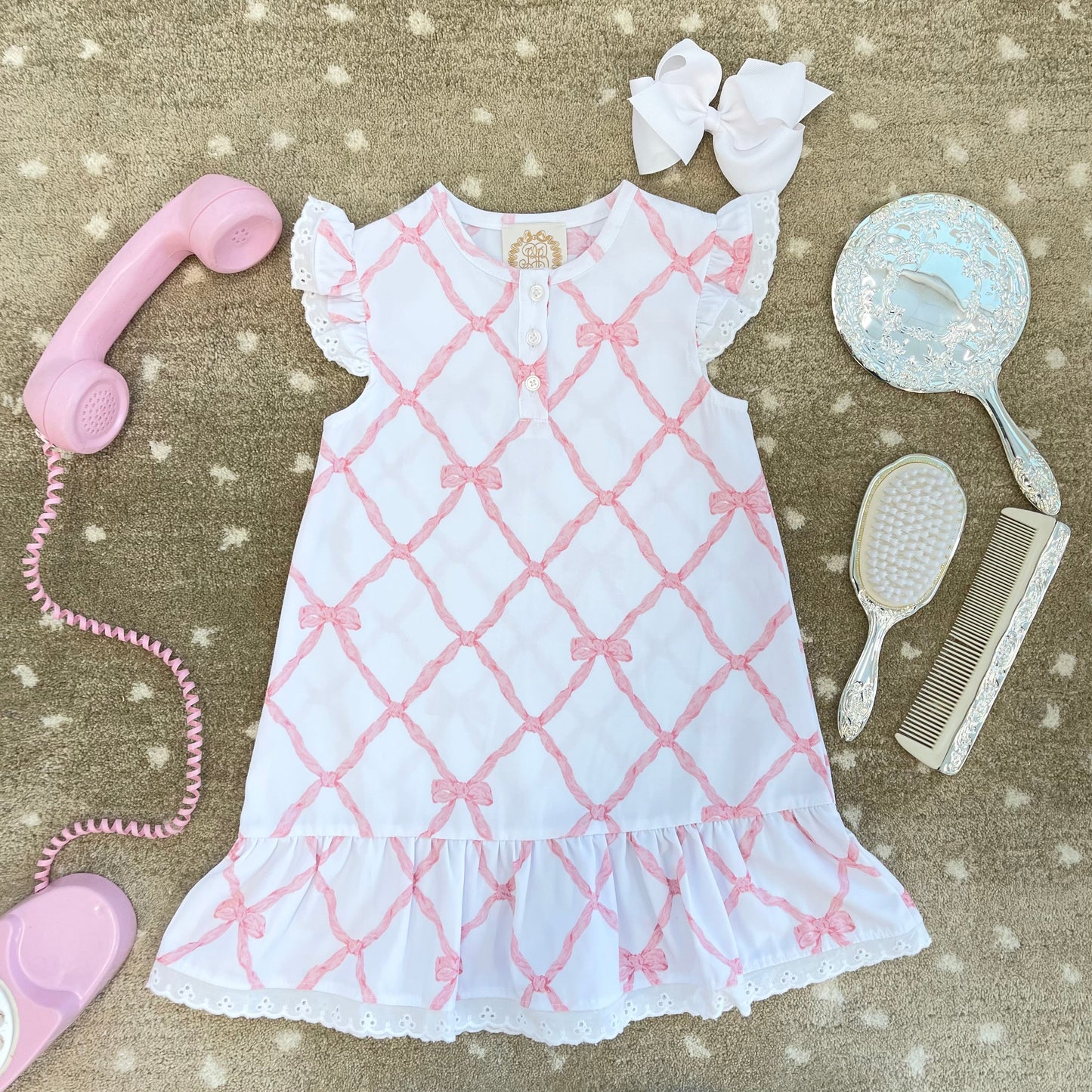 Beaufort Bonnet Marnie Morning Gown - Belle Meade Bow & White Eyelet