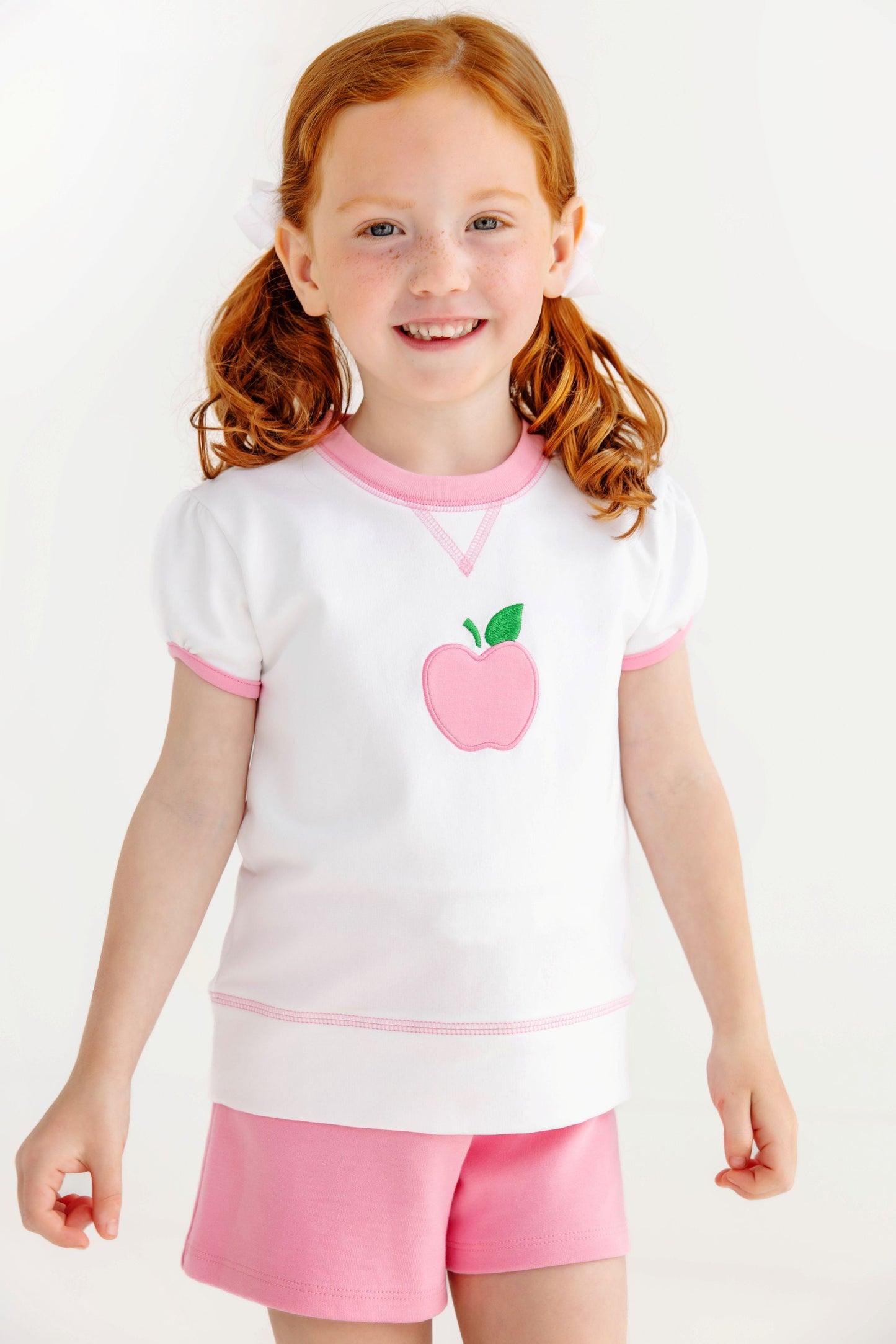Beaufort Bonnet Short Sleeve Cassidy Comfy Crewneck - White & Pink & Apple