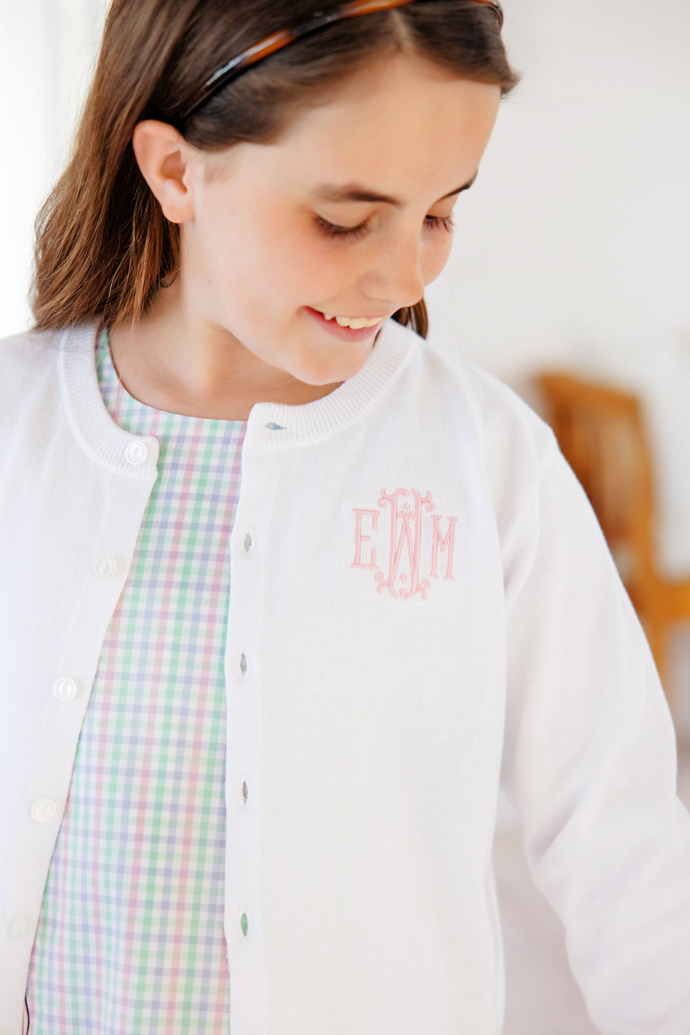 Beaufort Bonnet Cambridge Cardigan (Unisex) - Worth Avenue White with Pearlized Button