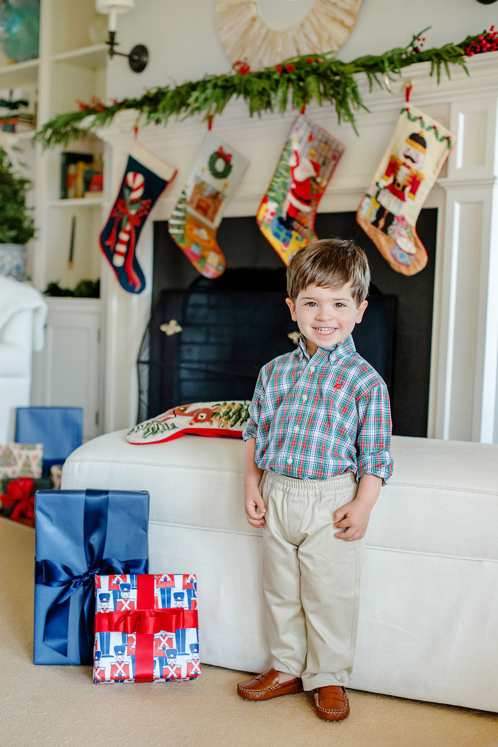 Beaufort Bonnet Sheffield Pants - Keeneland Khaki with Nantucket Navy Stork
