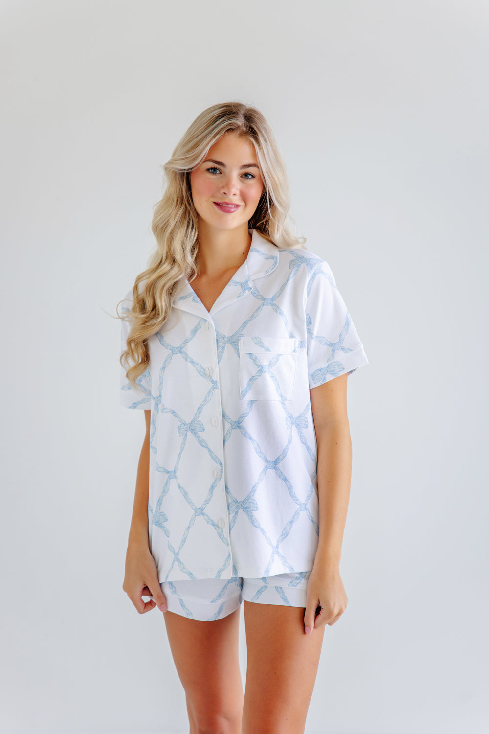 Beaufort Bonnet Let Me Lounge Shorts (Women) - Buckhead Blue Belle Meade Bow