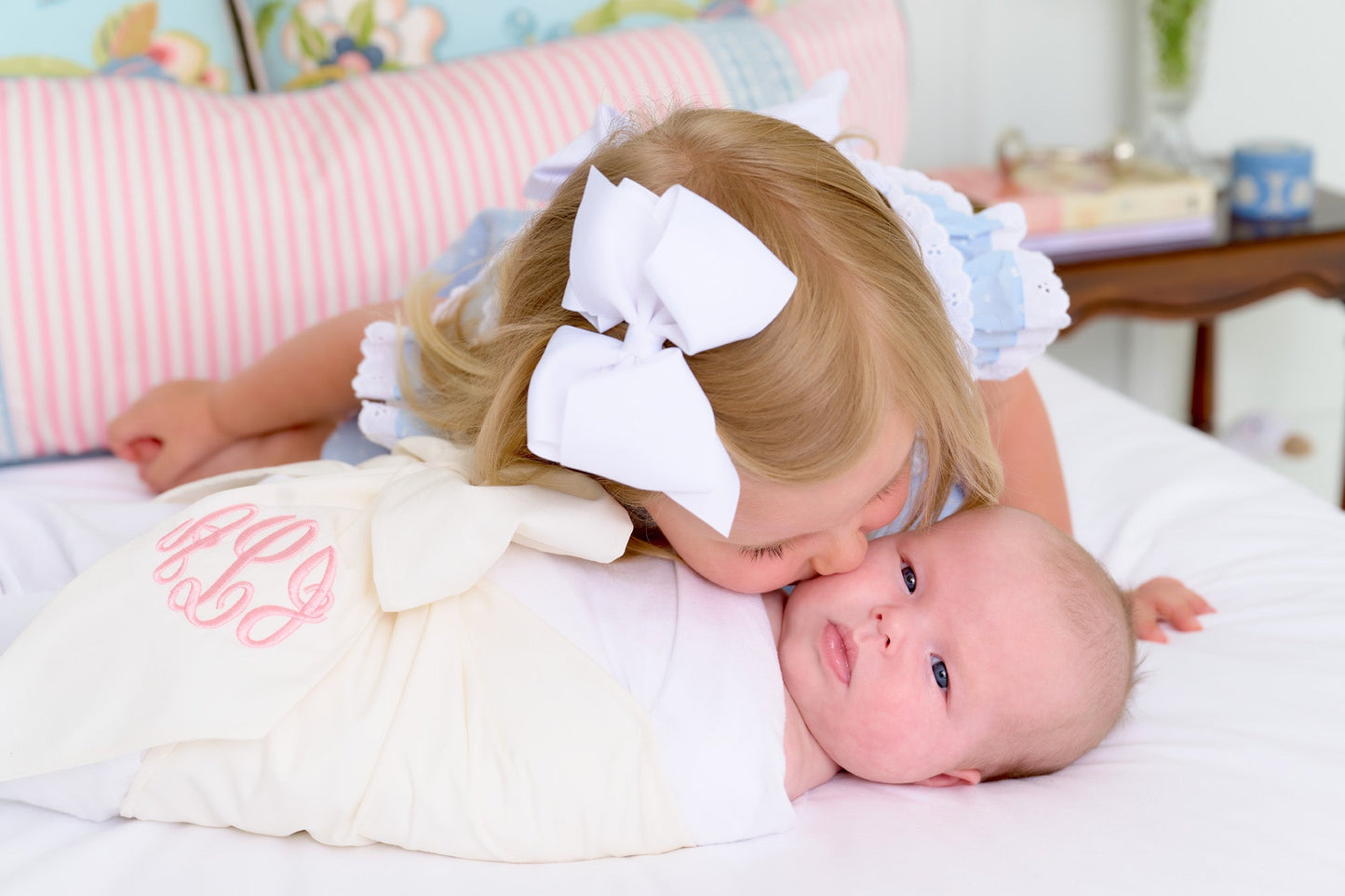 Beaufort Bonnet Bow Swaddle ® - Palmetto Pearl