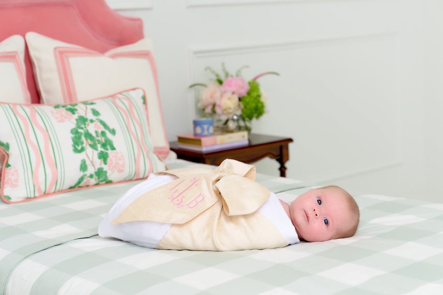 Beaufort Bonnet Bow Swaddle ® - Pearl Strand Silk