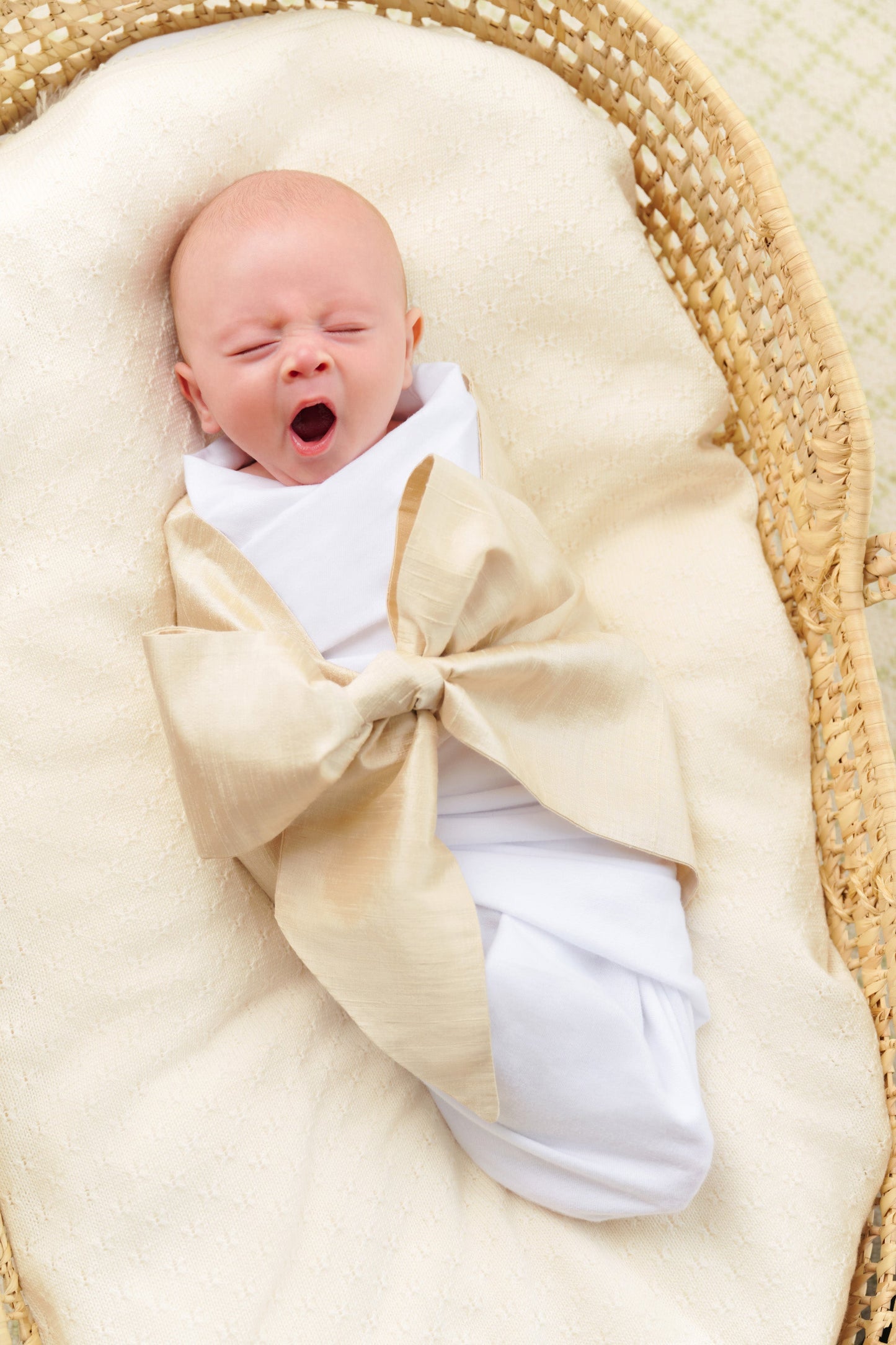 Beaufort Bonnet Bow Swaddle ® - Pearl Strand Silk