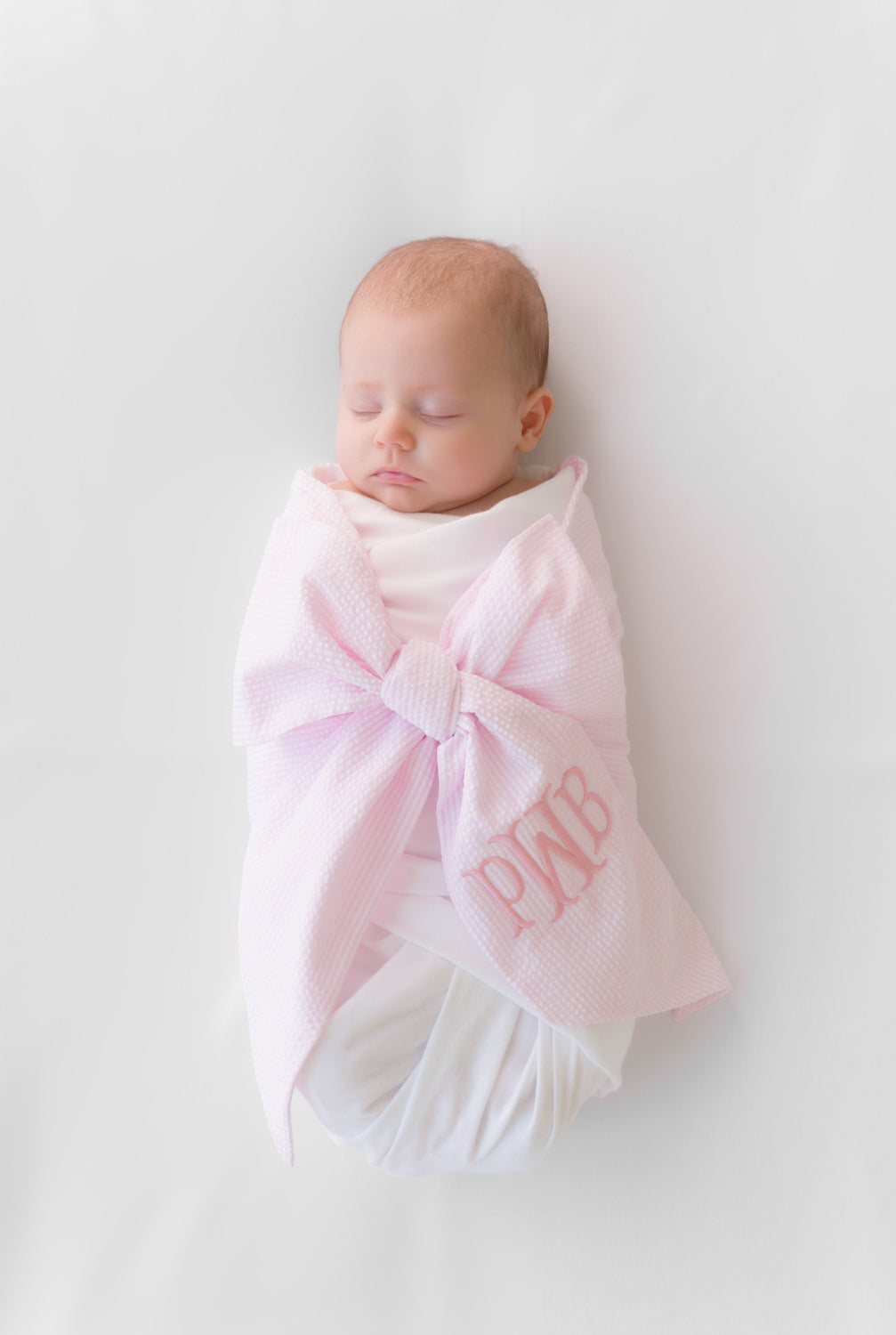 Beaufort Bonnet Bow Swaddle ® - Pink Savannah Seersucker
