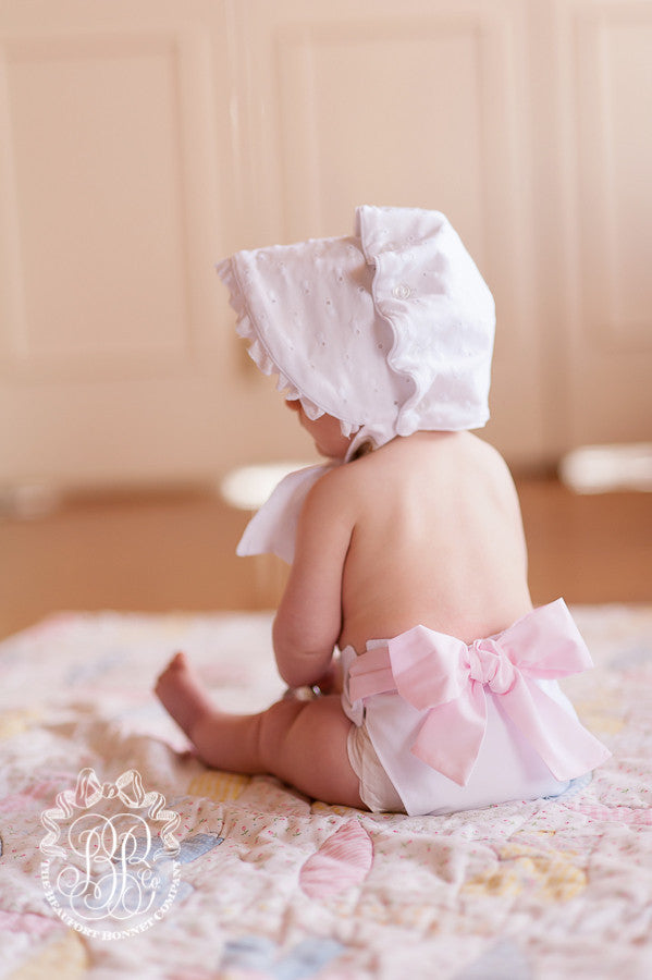 Beaufort Bonnet Baby Bow Bottom Bloomer - Worth Avenue White with Palm Beach Pink