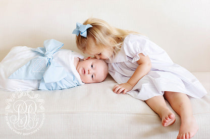 Beaufort Bonnet Bow Swaddle ® - Buckhead Blue