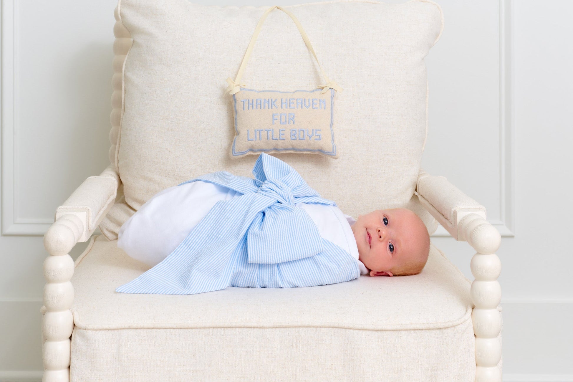 Beaufort Bonnet Bow Swaddle ® - Breakers Blue Seersucker
