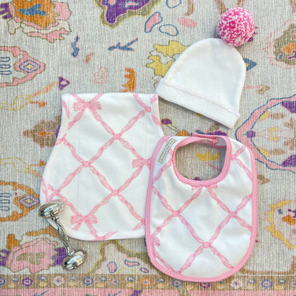 Beaufort Bonnet Burp Cloth - Belle Meade Bow