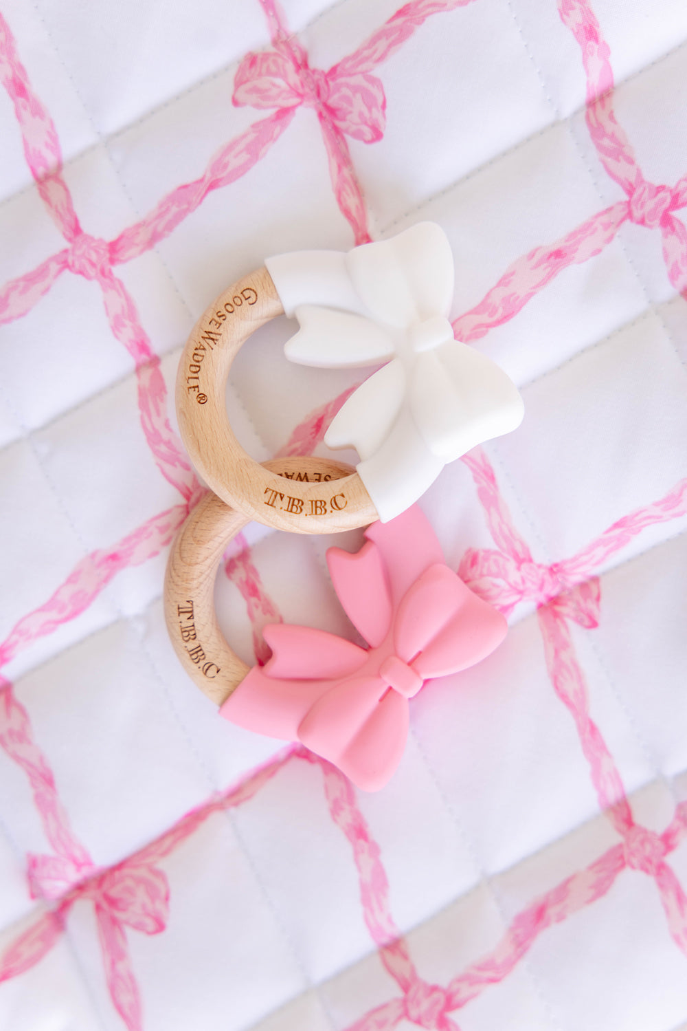 Beaufort Bonnet Bow Wooden & Silicone Teether (3-Pack) - Lauderdale Lavender